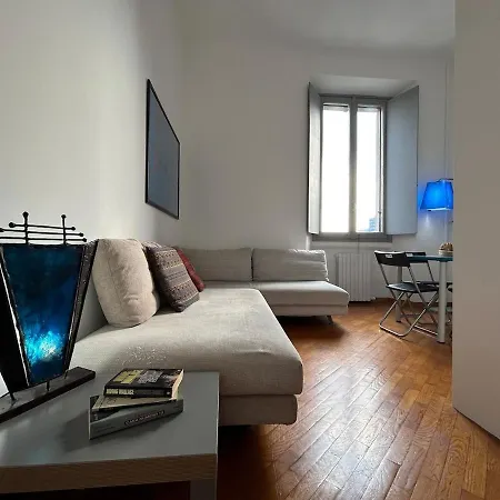 Life - Ferrucci - Citylife 아파트